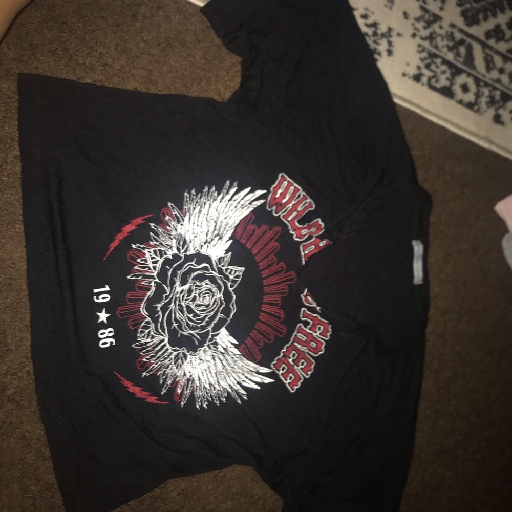 wild and free crop graphic tee